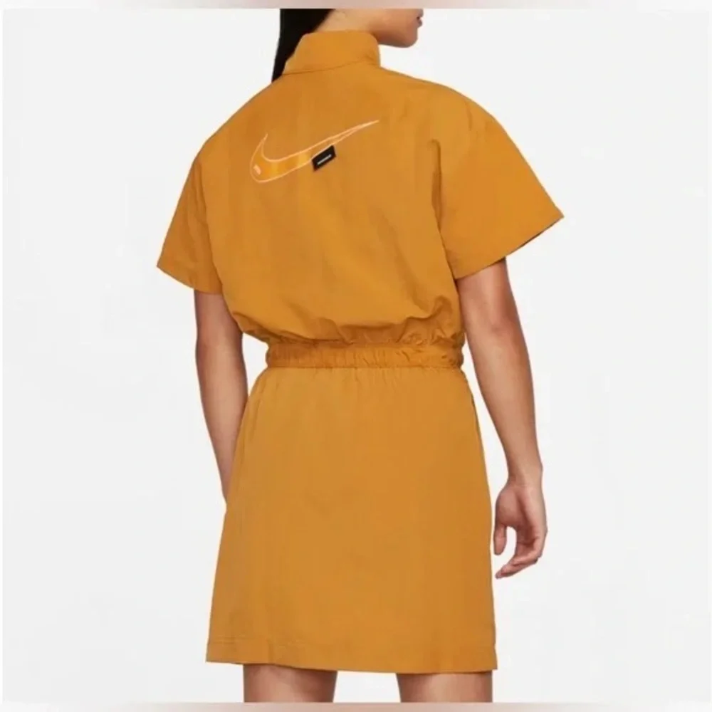 Nike‎ Swooshwear Nylon Desert Ochre/Orange Dress Sz. M NWT